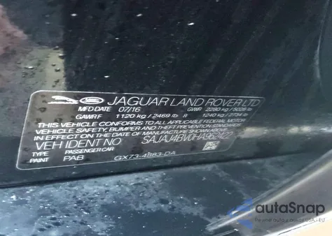 2017 Jaguar Xe Premium z USA, uszkodzony, nr VIN SAJAJ4BV0HA962422